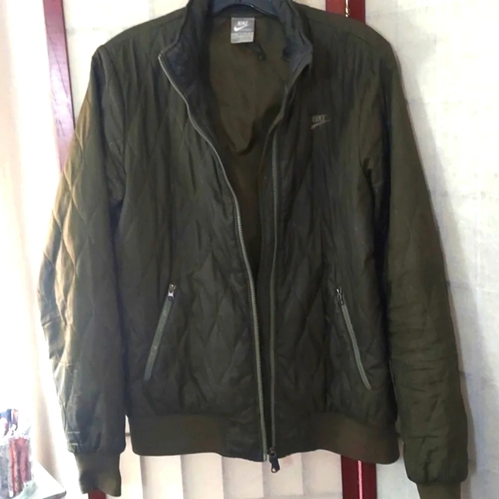 Nike Womens Olive Green Quilted Zip Up Jacket Sz M